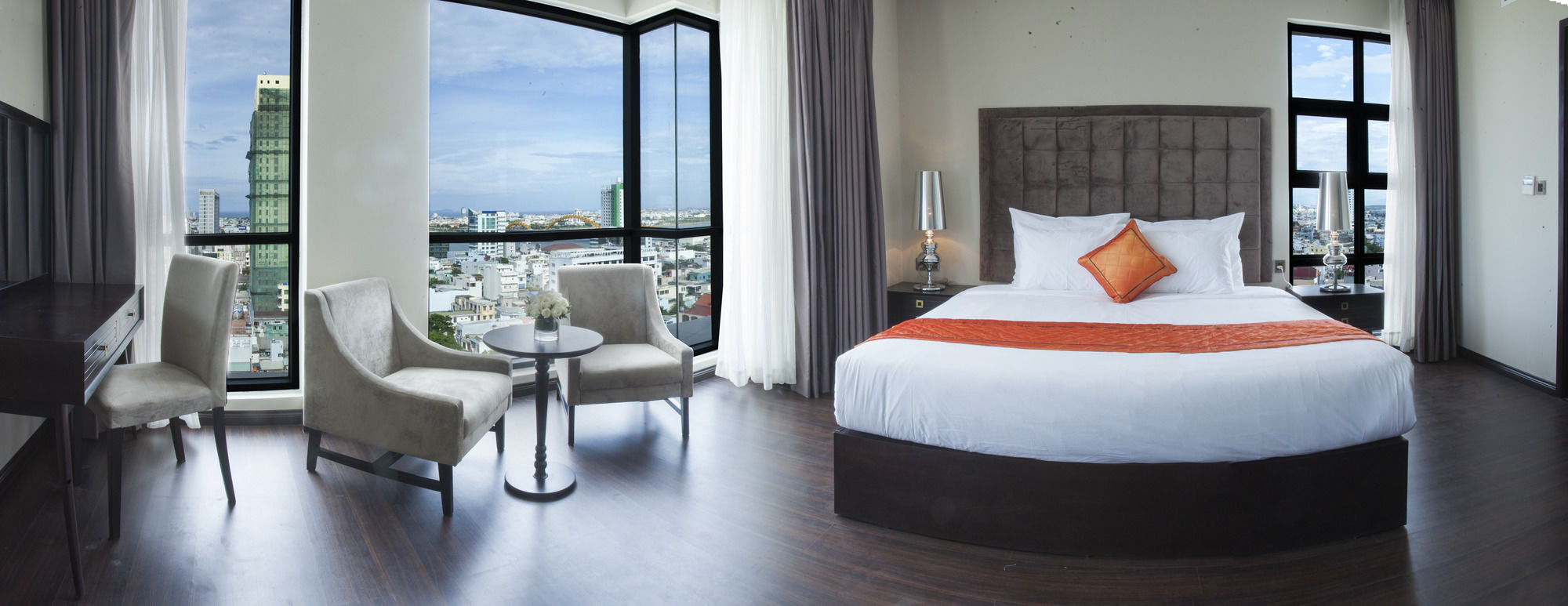 Фото Отель Sanouva Danang