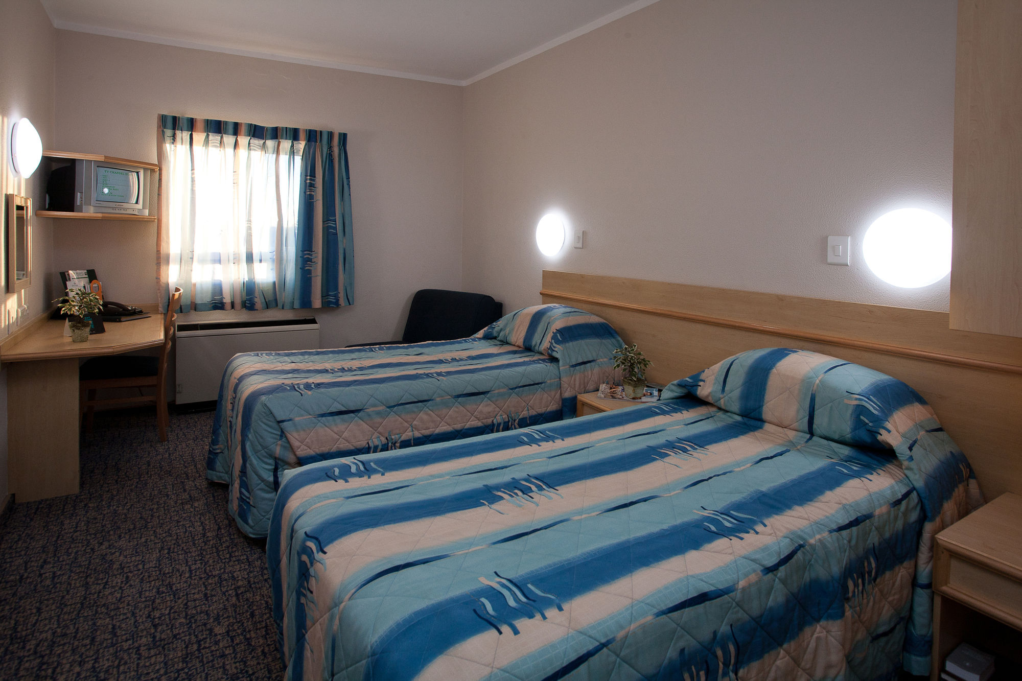 Фото Road Lodge East London