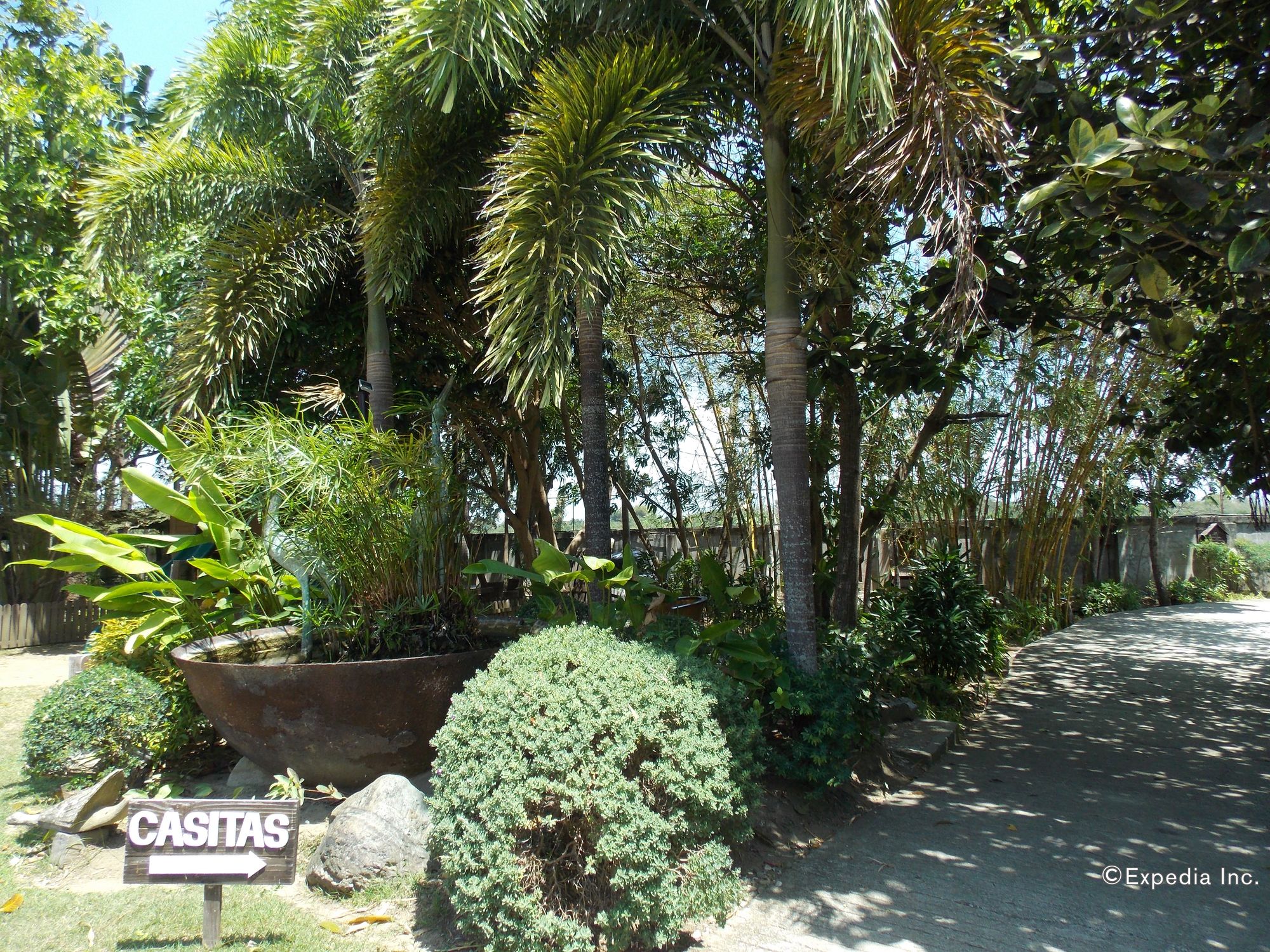 Фото Sheridan Boutique Resort