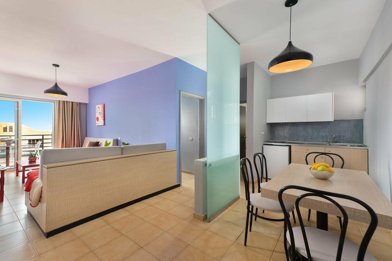 Фото Sunny Days Hotel