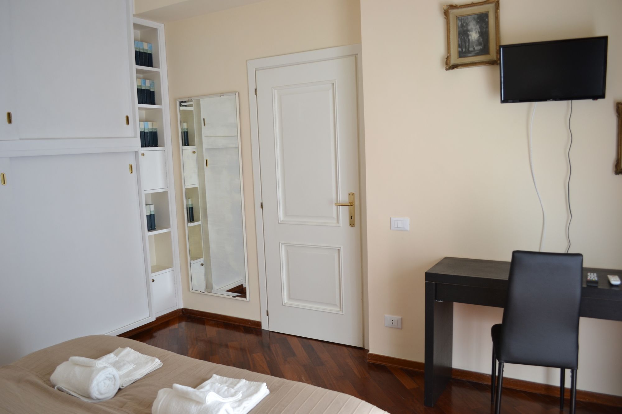 Фото Garden of Rome Guesthouse