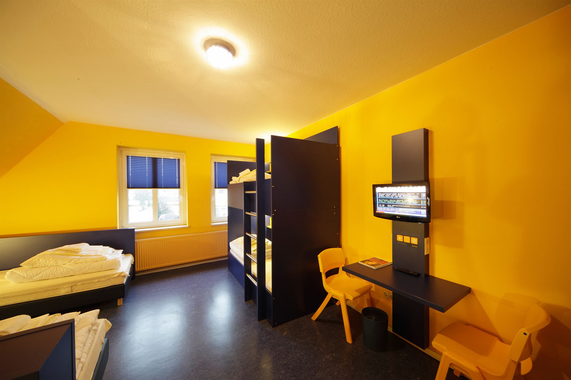 Фото Bed'nBudget Expo-Hostel