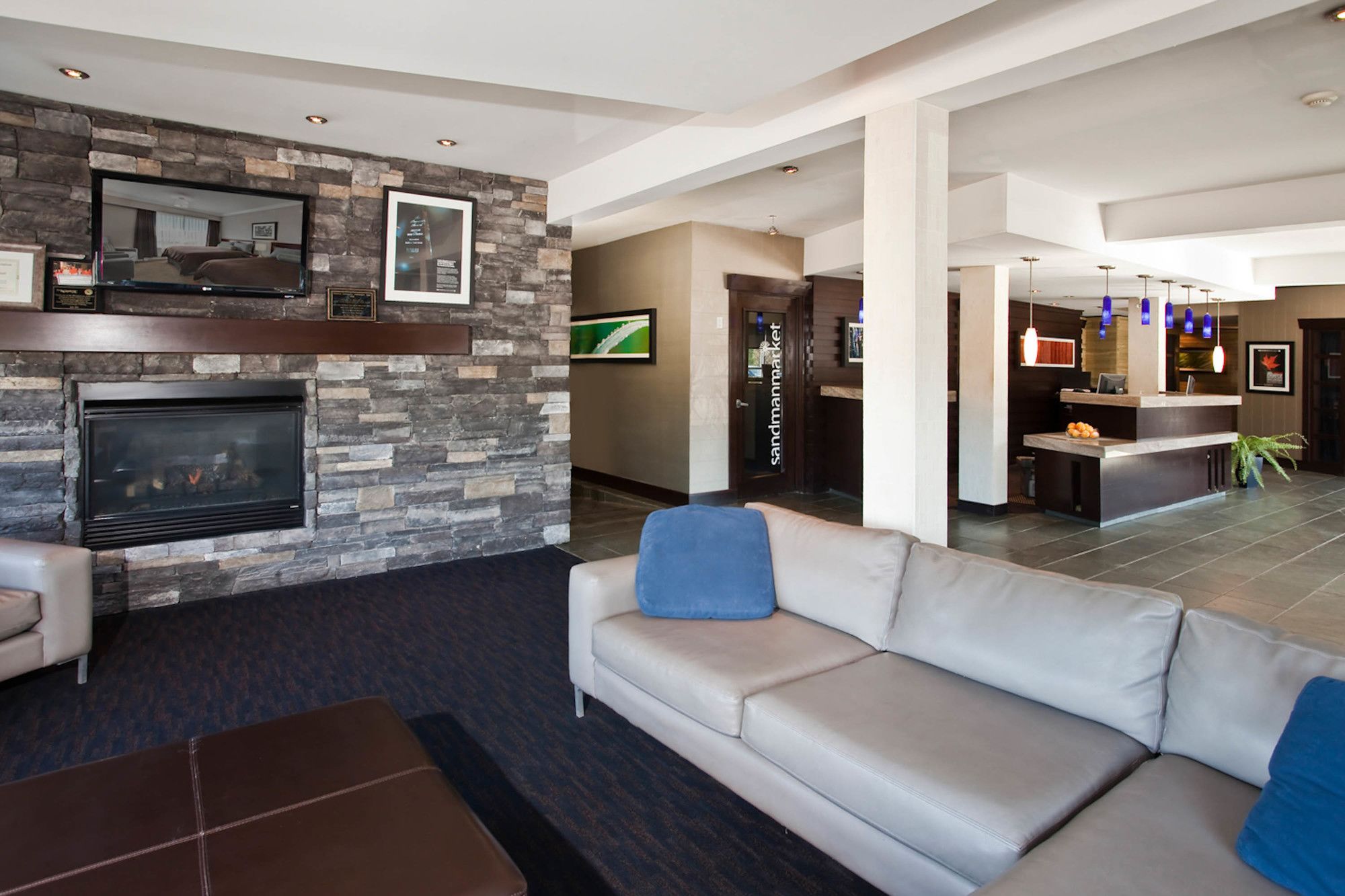 Фото Sandman Hotel & Suites Prince George