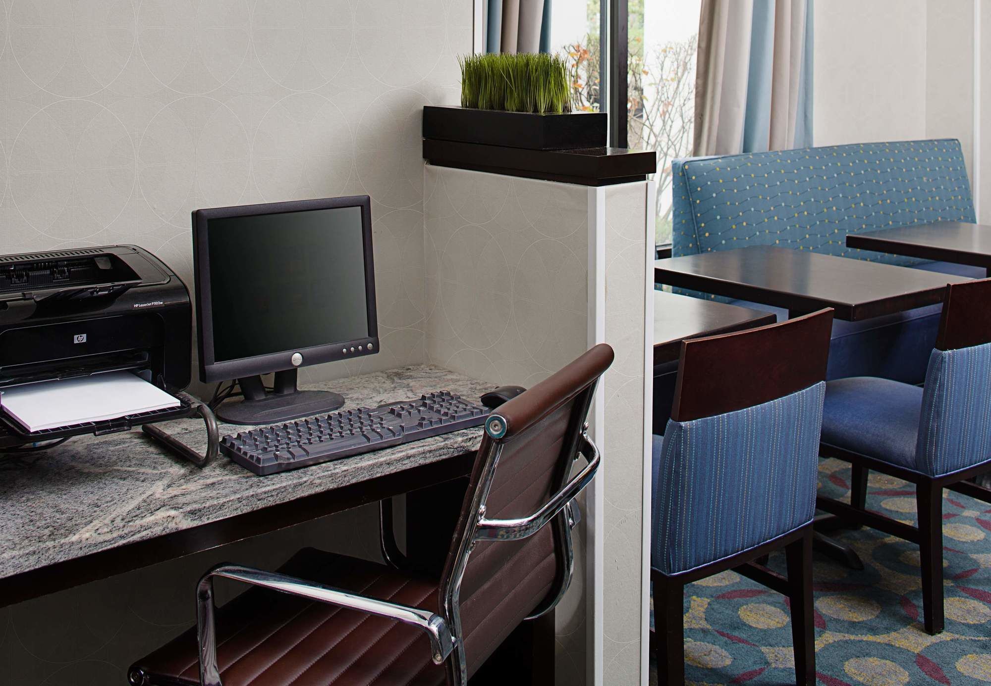 Фото SpringHill Suites Manchester-Boston Regional Airport