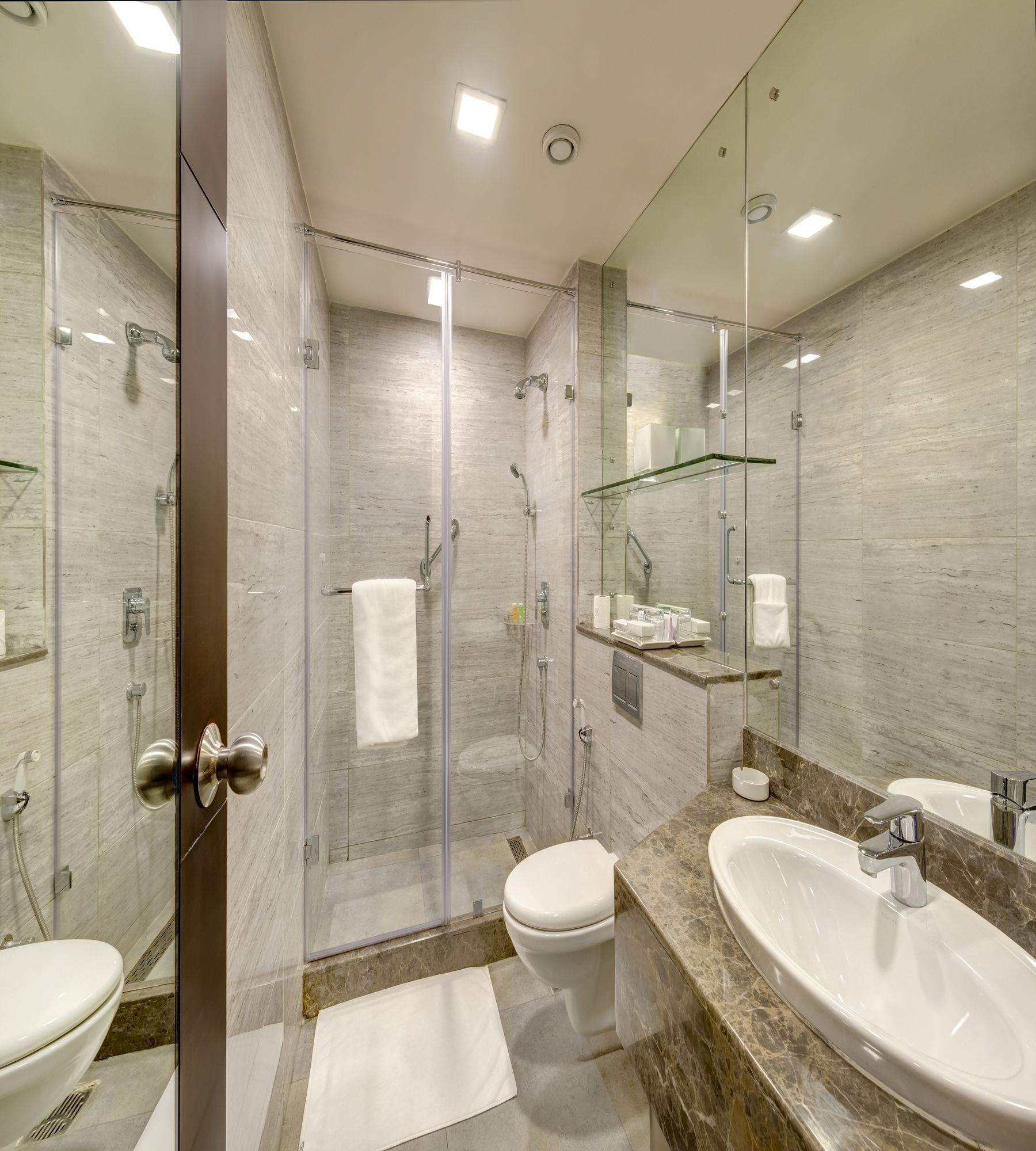 Фото Peerless Hotel Kolkata