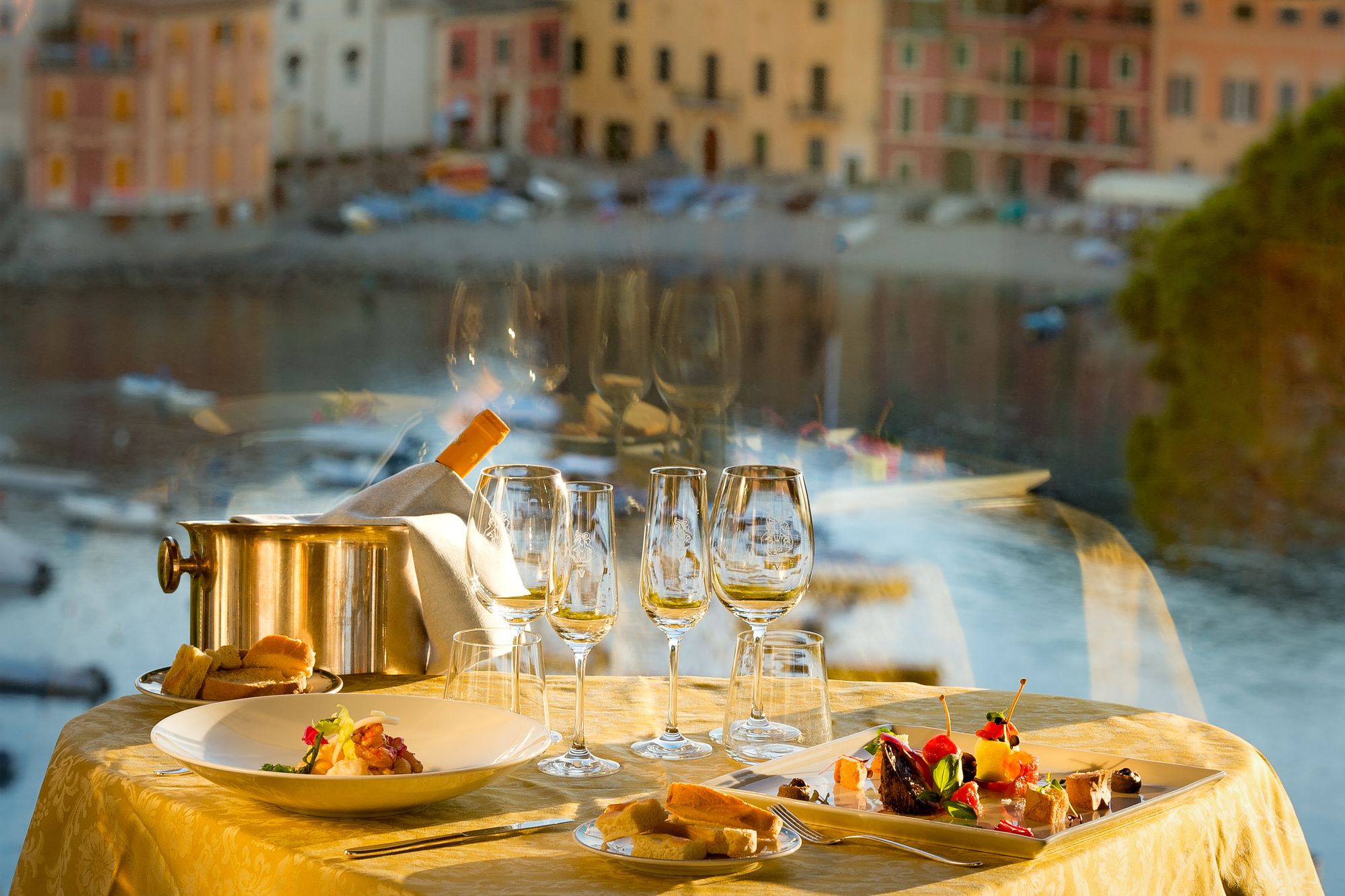 Фото Hotel Vis à Vis