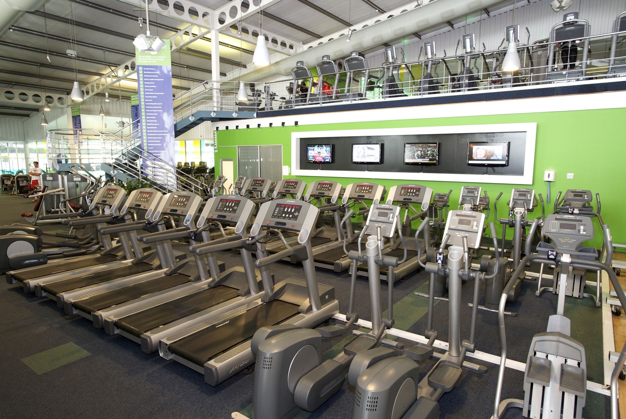 Фото Holiday Inn London Gatwick Worth