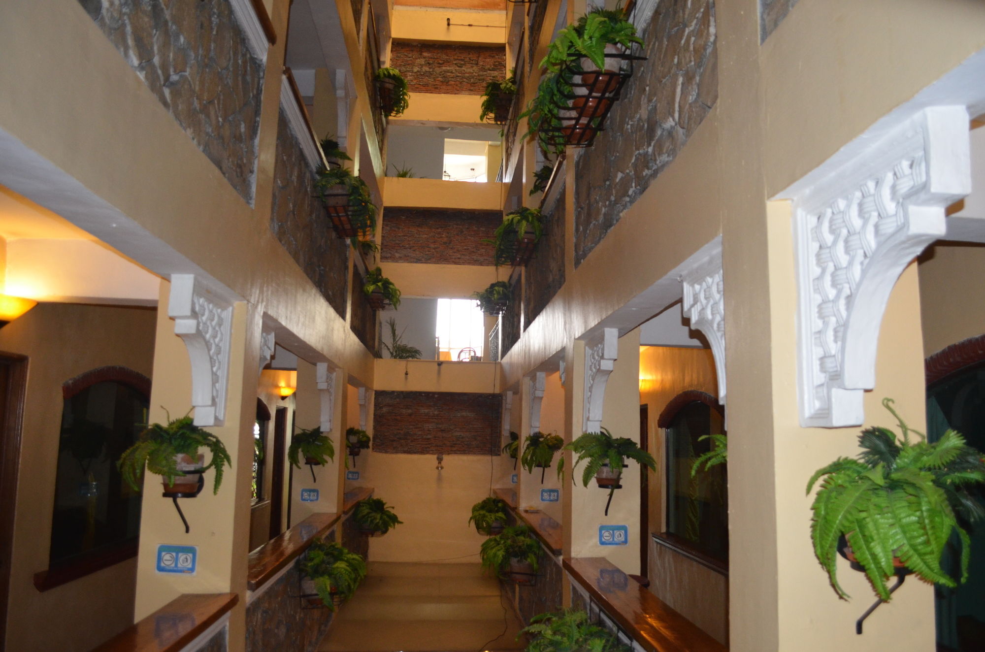 Фото Saint Illians Inn