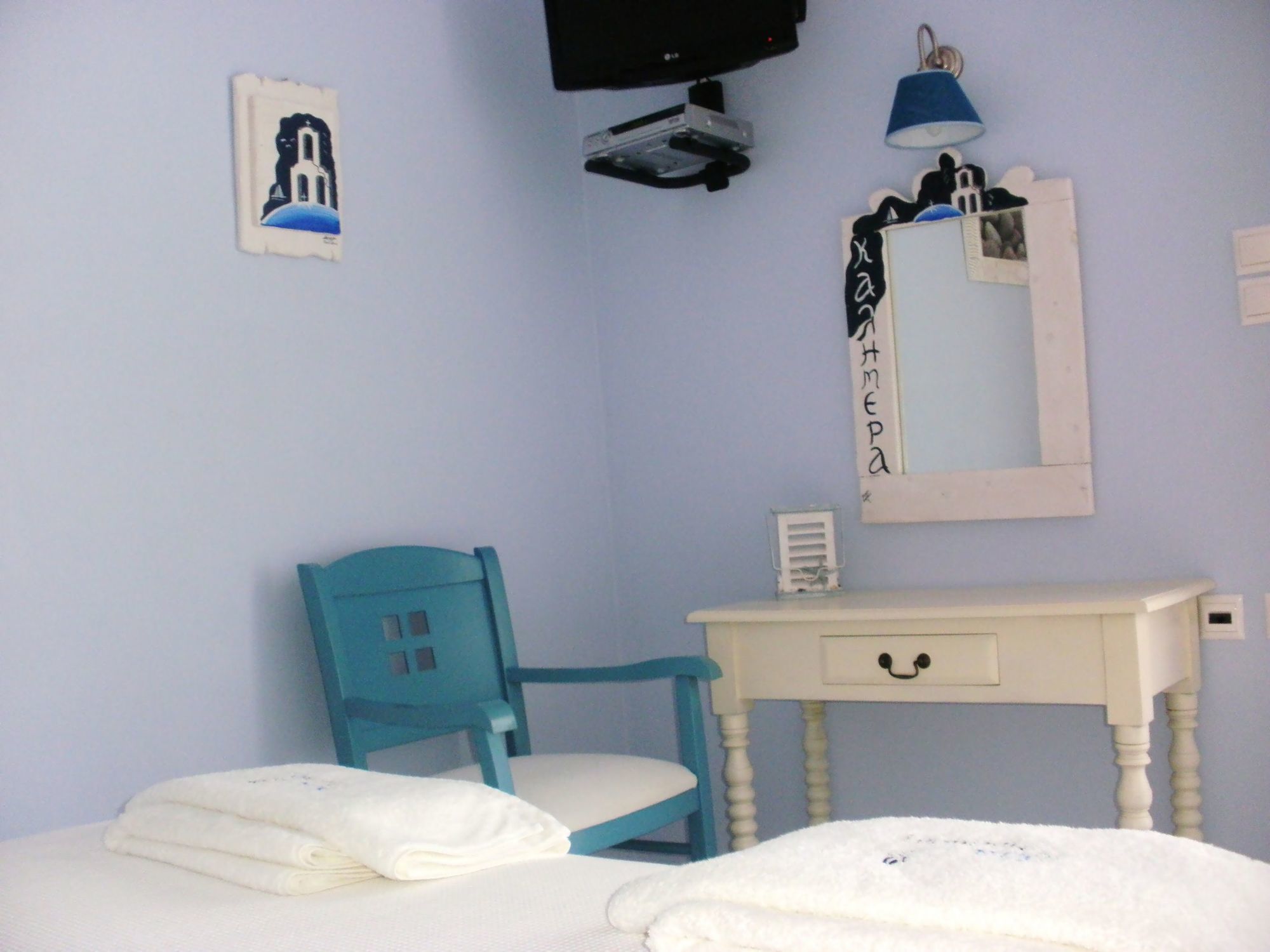 Фото Blue Harmony Apartments