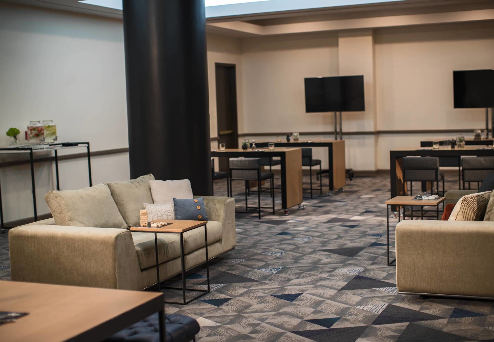 Фото Renaissance Toledo Downtown Hotel