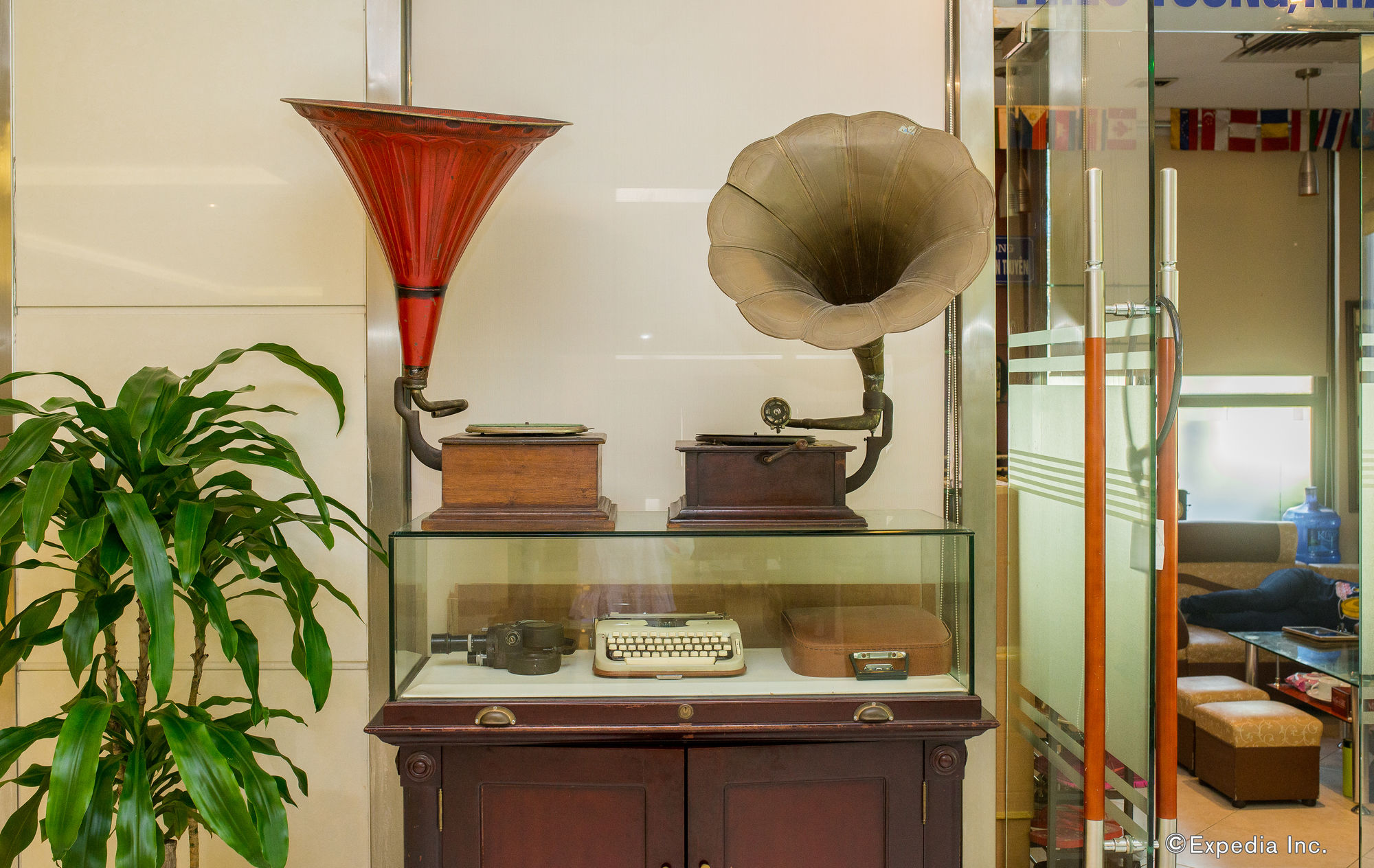 Фото Baoson International Hotel