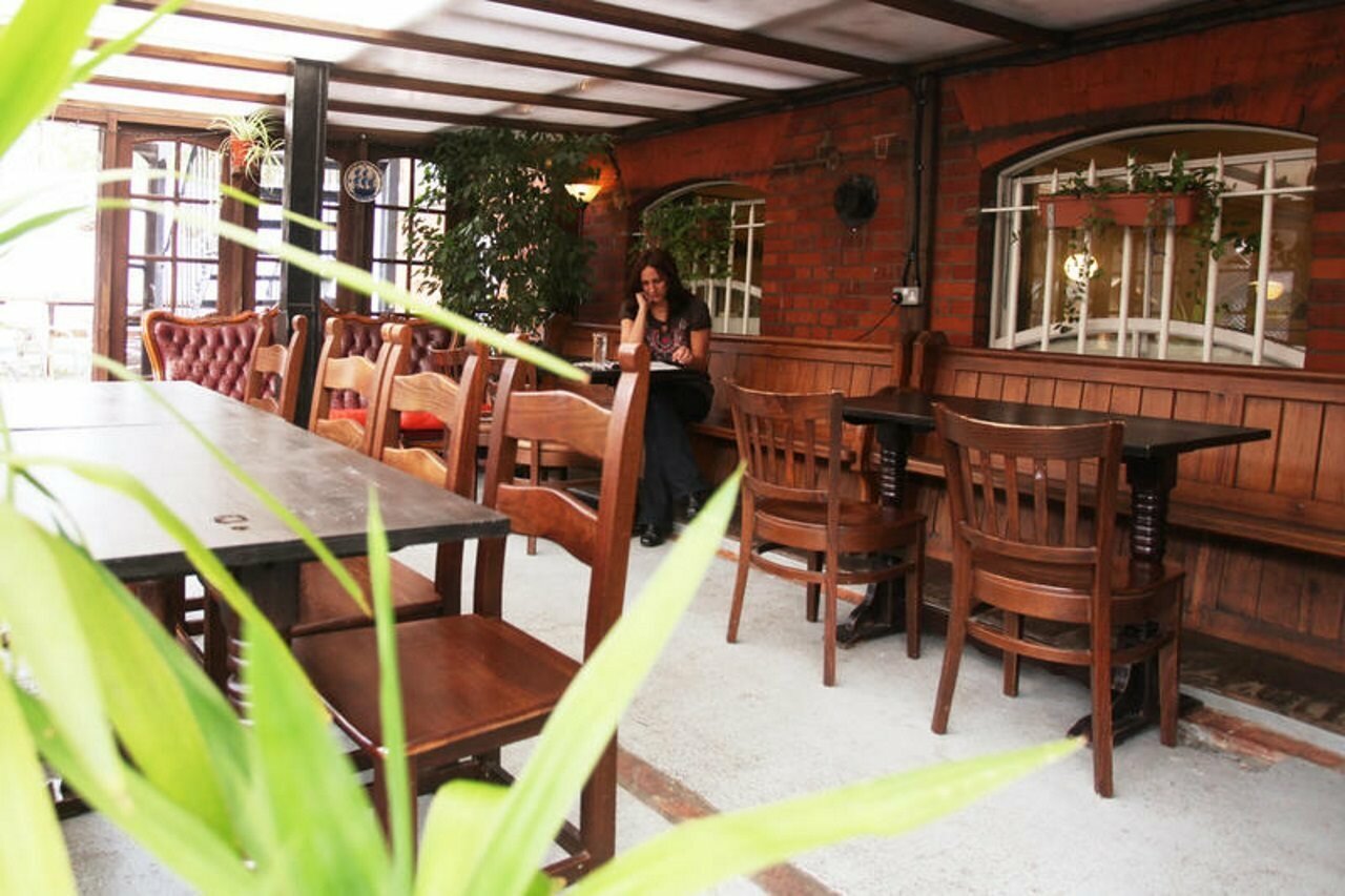 Фото Palmers Lodge Swiss Cottage