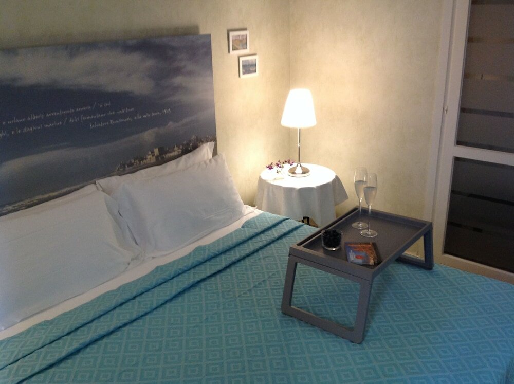 Фото Mare Nostrum Petit Hôtel