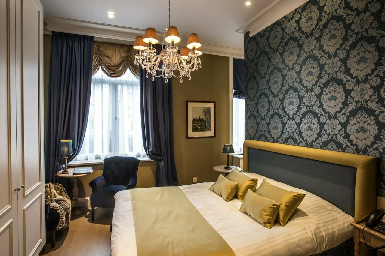 Фото Hotel de Castillion