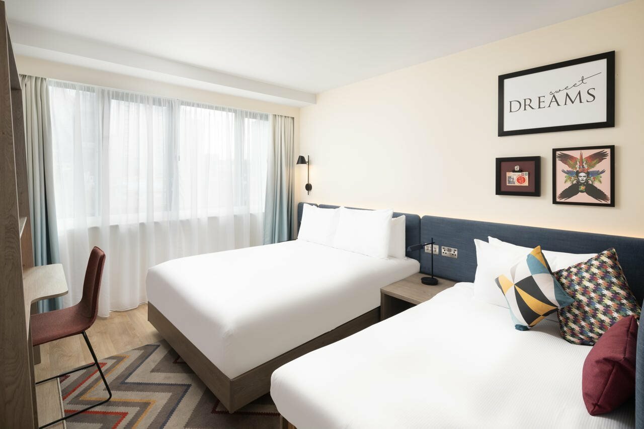 Фото Hampton by Hilton London City