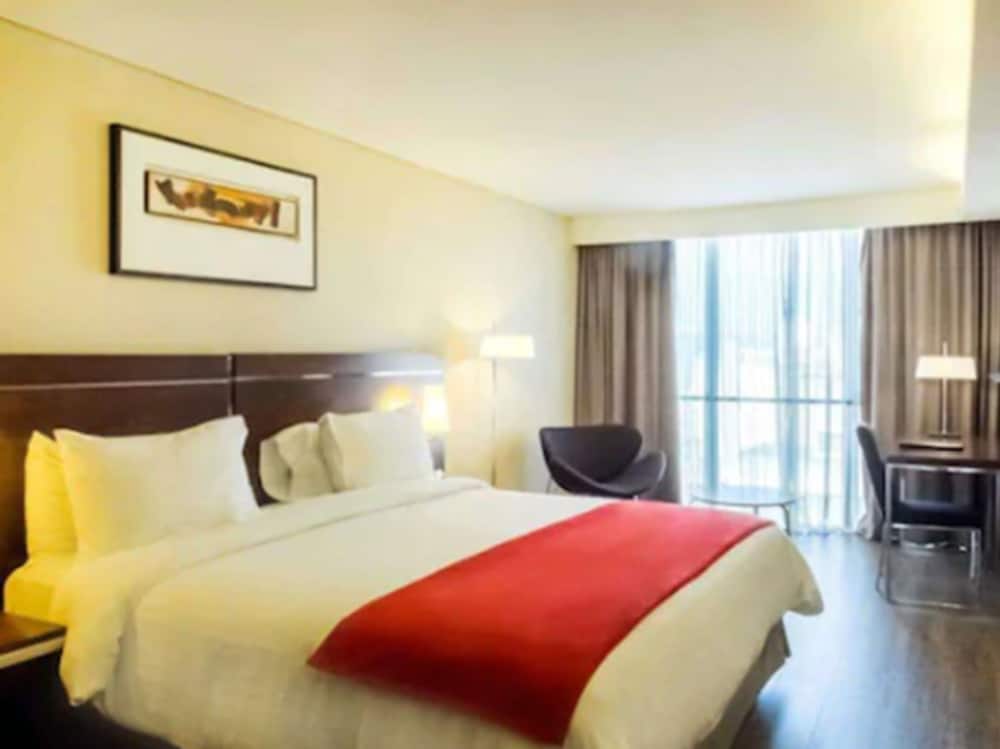 Фото Howard Johnson by Wyndham Cordoba