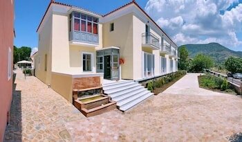 Фото Theofilos Superior Resort Hotel & SPA