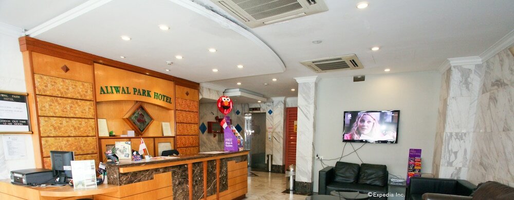 Фото Hotel Jjh Aliwal