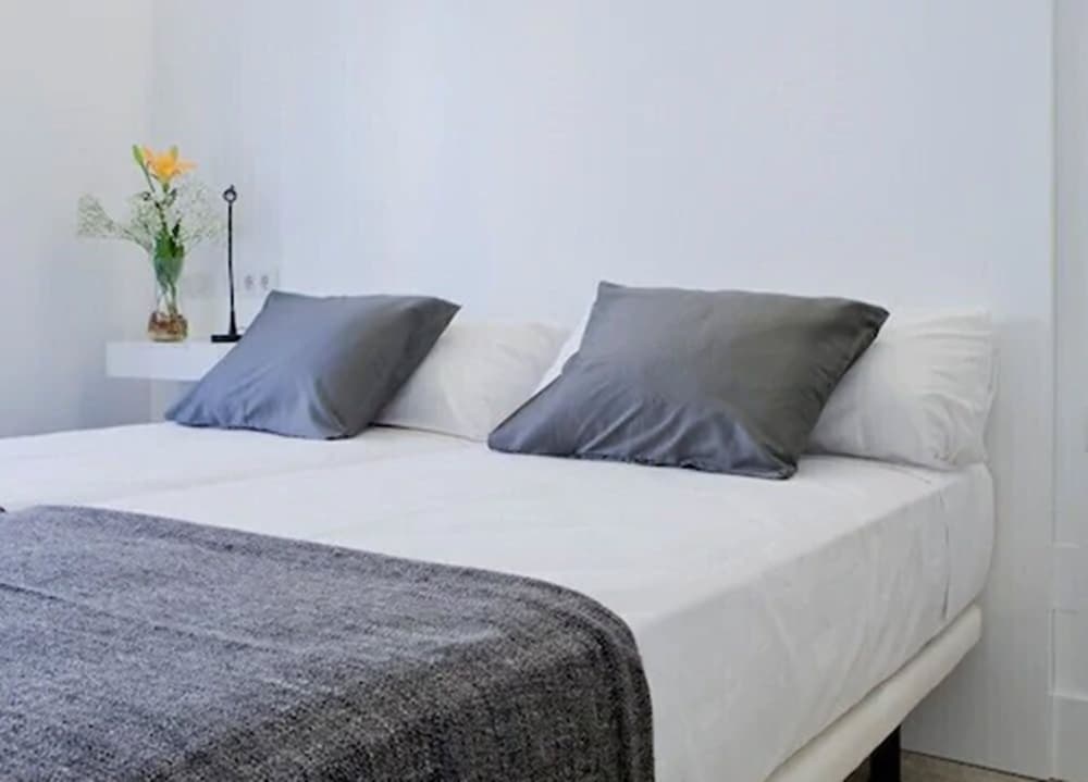 Фото Artrip Hotel