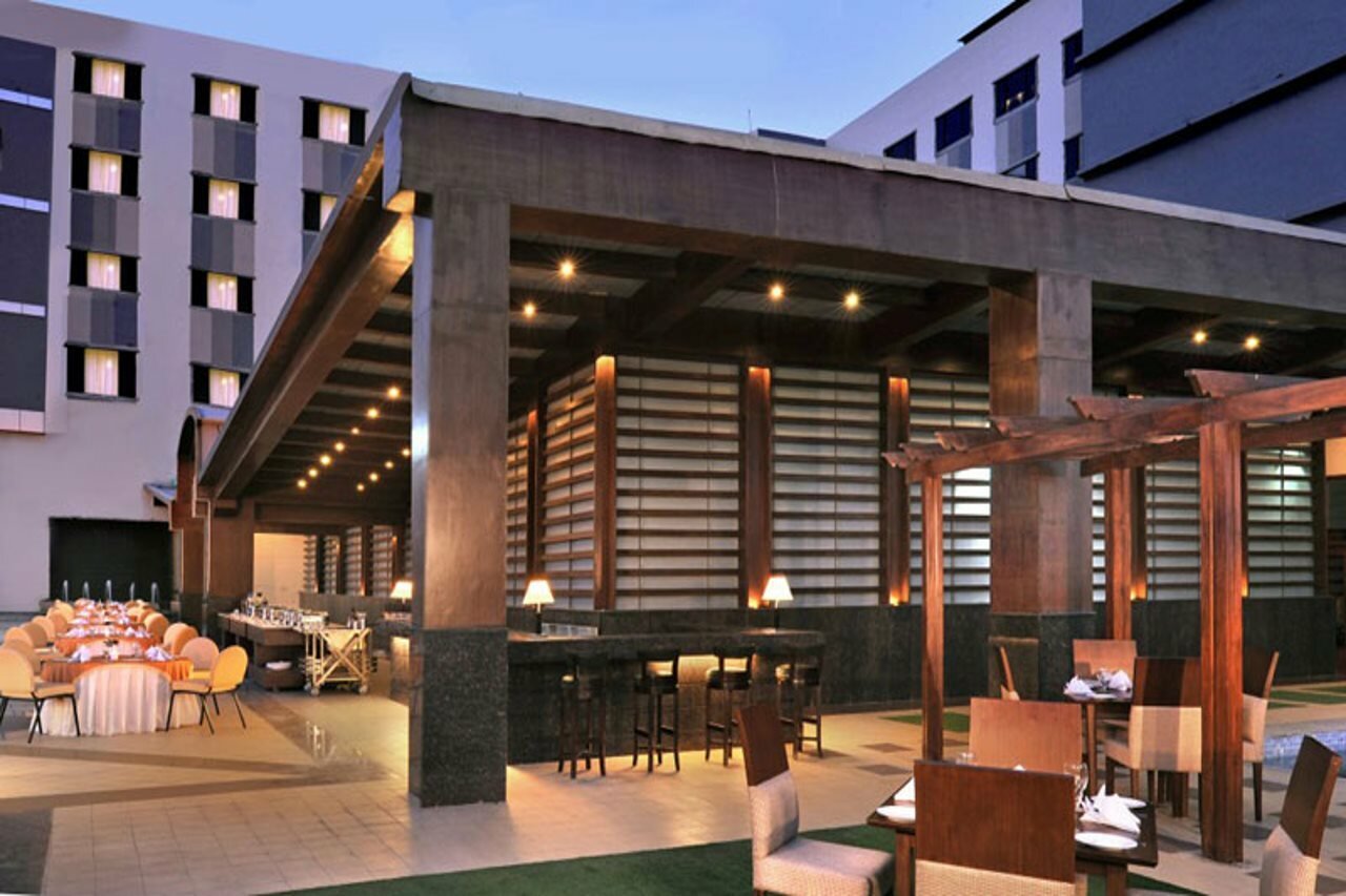 Фото Comfort Inn Tulip Heights