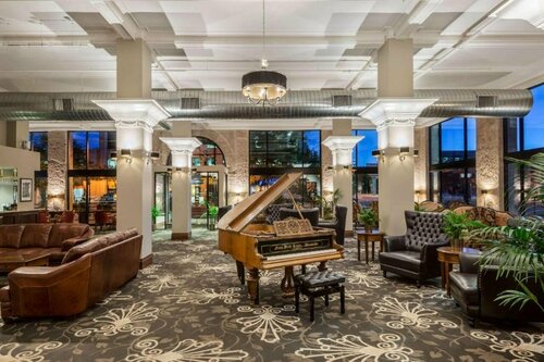 Гостиница The Mining Exchange, A Wyndham Grand Hotel & SPA в Колорадо-Спрингс