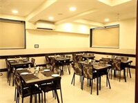 Фото Oyo 1760 Salt Lake Sector 1