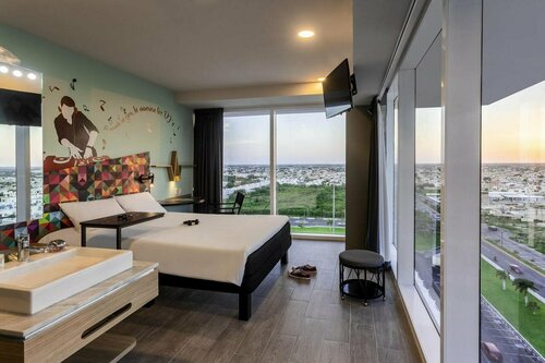 Гостиница Ibis Styles Merida Galerias в Мериде