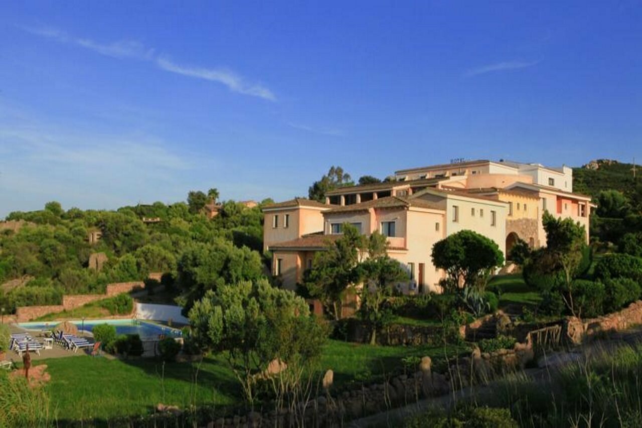 Фото Hotel Micalosu