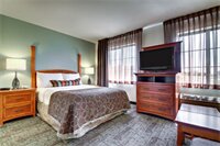 Фото Staybridge Suites Madison East, an Ihg Hotel