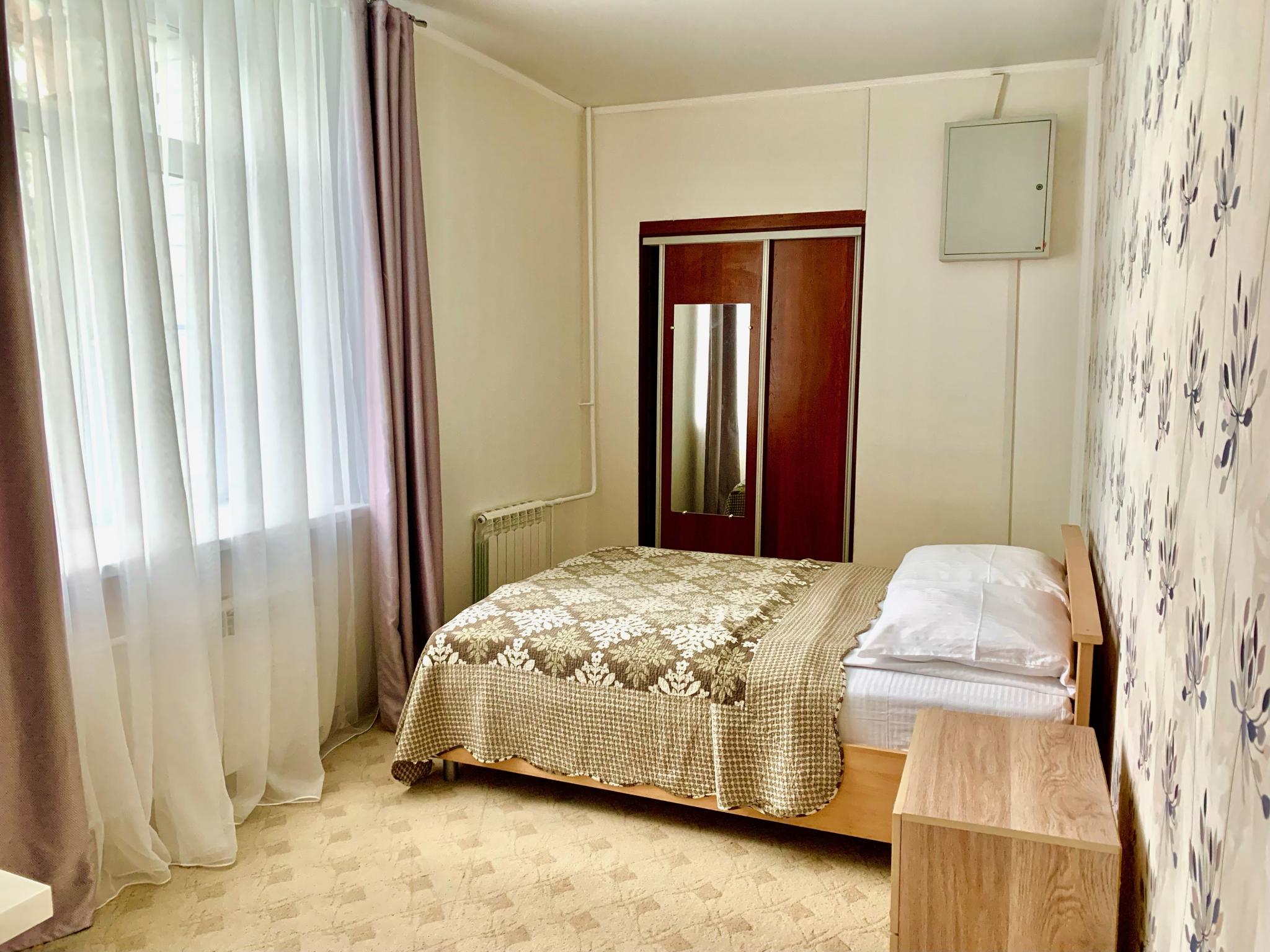 Фото Бастон на Никитина