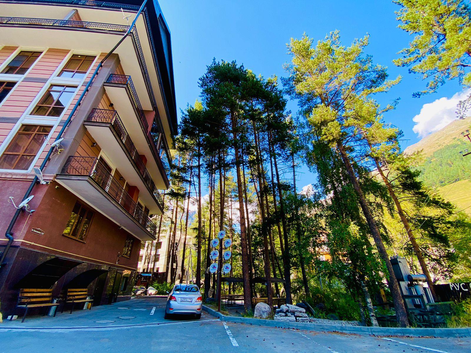 Фото отеля 1