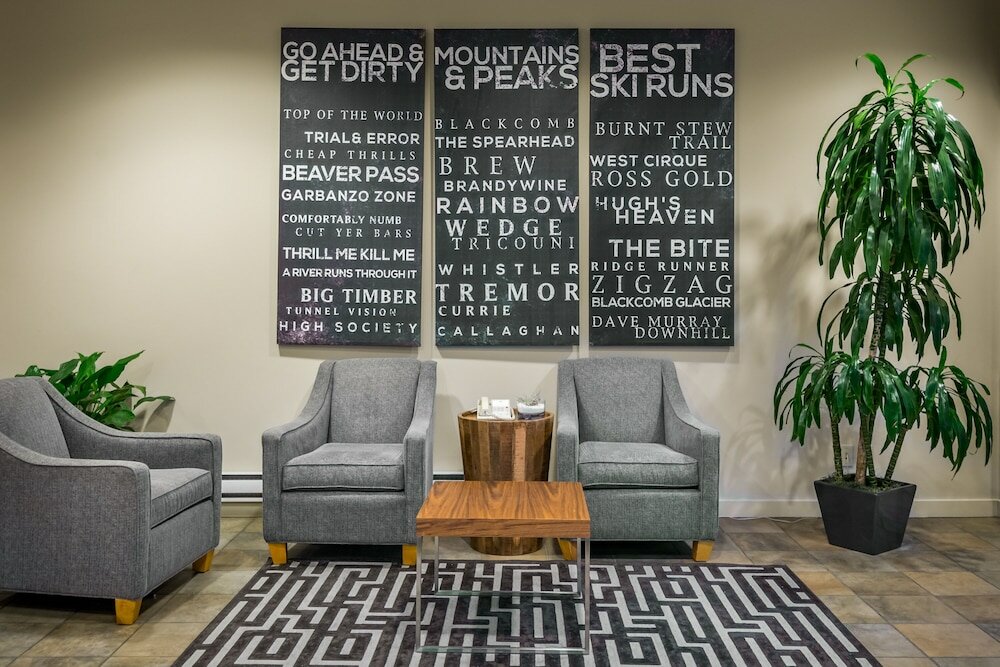 Фото Whistler Peak Lodge