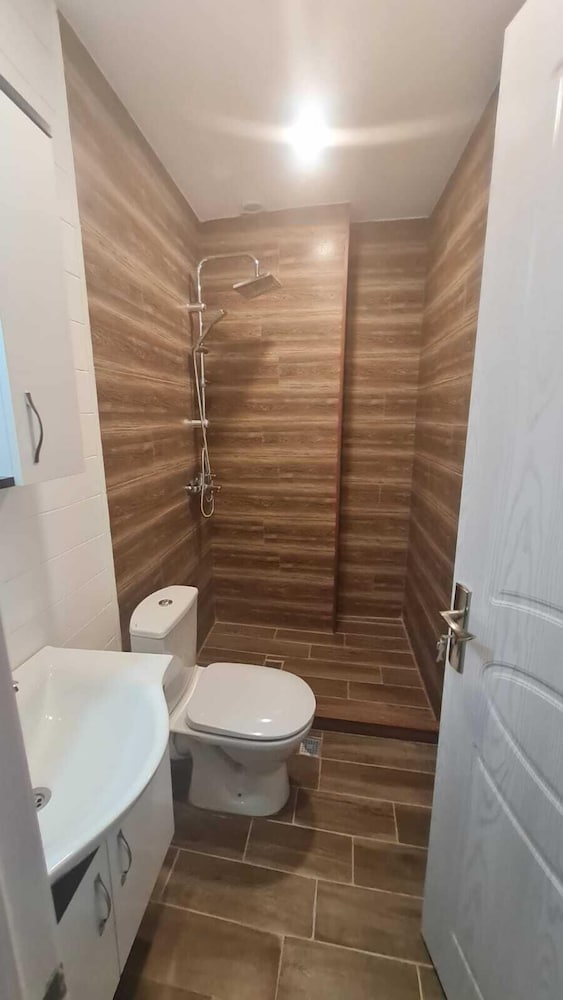 Фото Mestia Roots