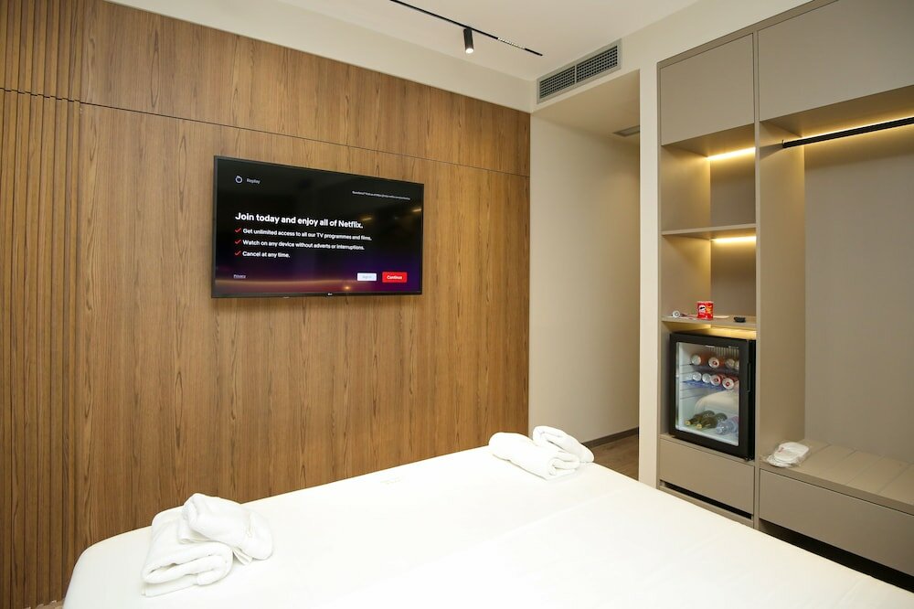 Фото Charm Hotel