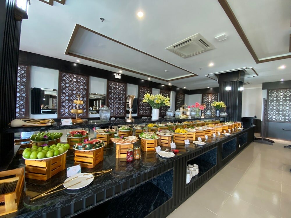 Фото Monaco Hotel & SPA Da Nang