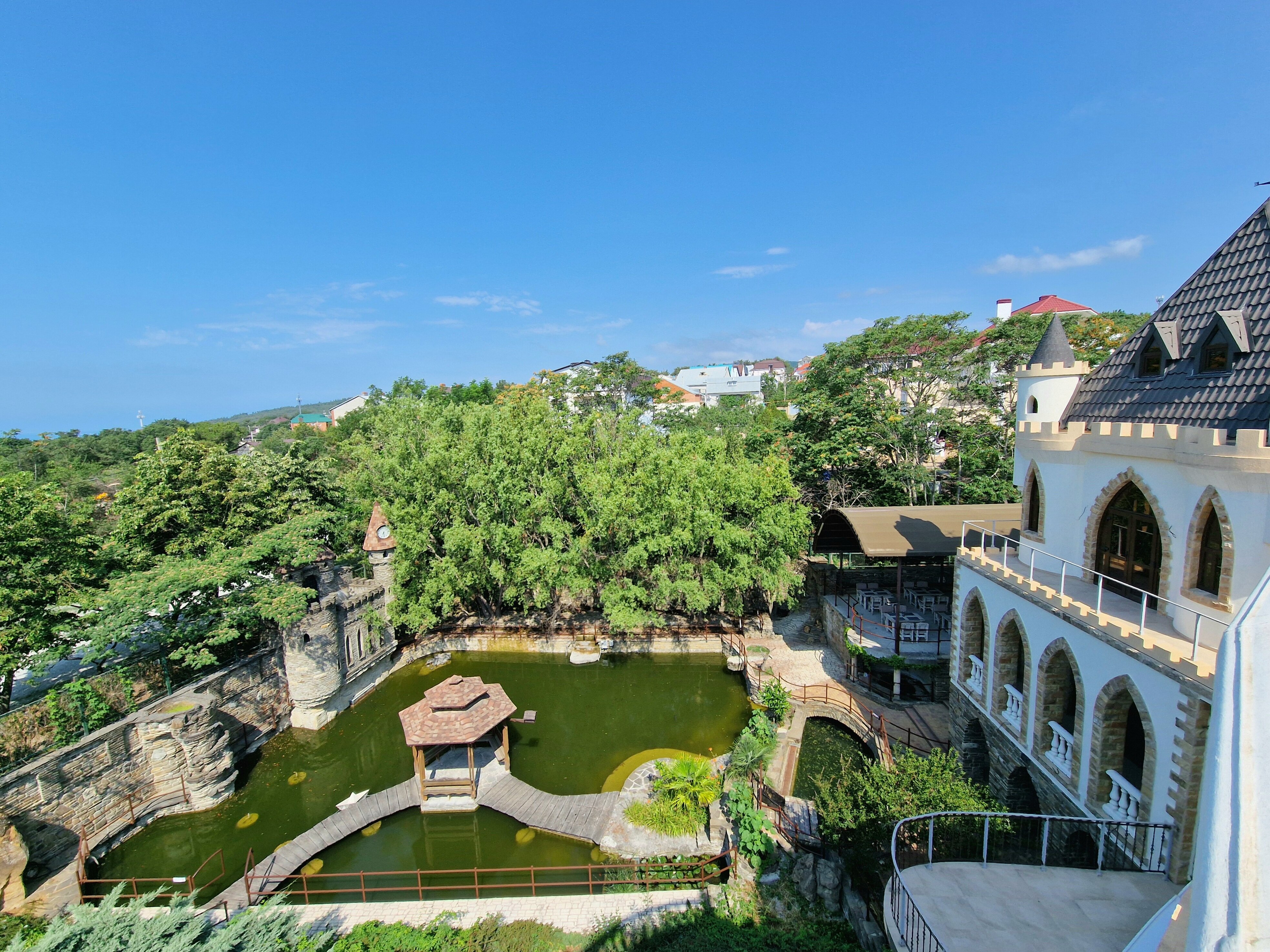 Фото Персиковый замок