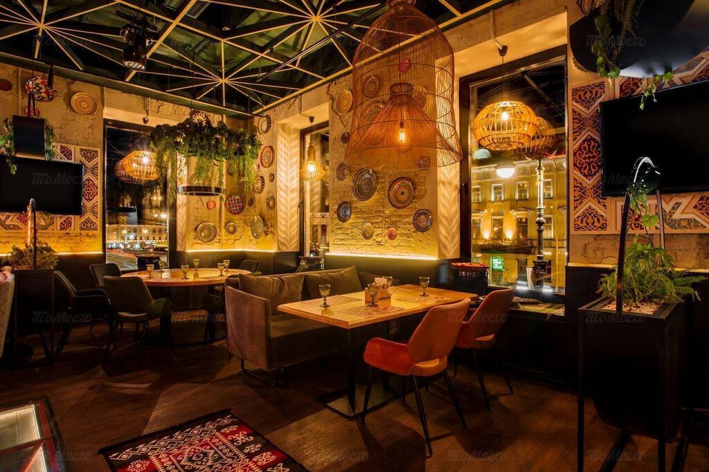 Restoran Chaihona, Sankt‑Peterburq, foto