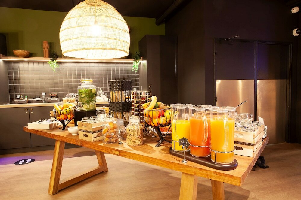 Фото Radisson Hotel Clermont-Ferrand