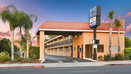Гостиница Pacific Inn Anaheim в Буэна-Парк