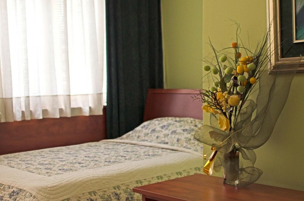 Фото Hotel Bojatours