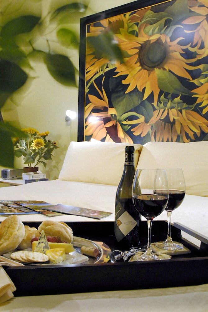 Фото The Charles Hotel