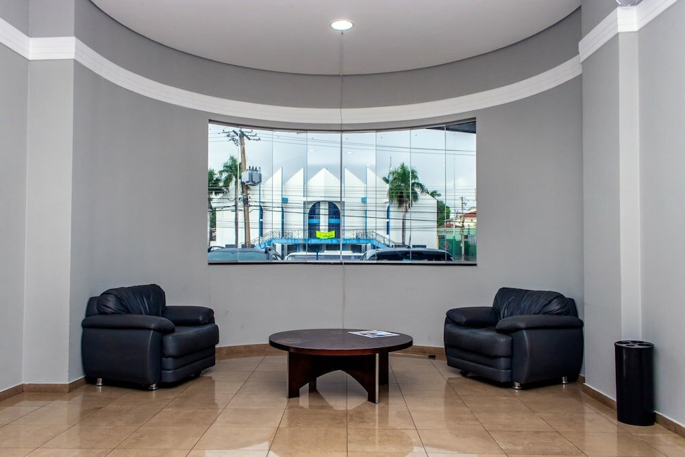 Фото Delcas Hotel