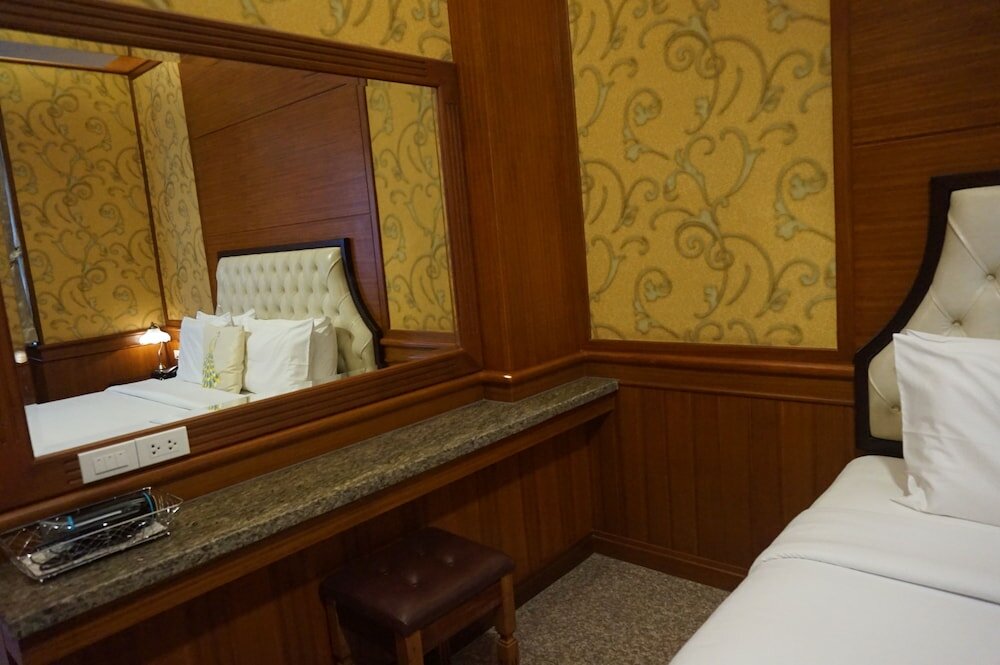 Фото Nartsiri Residence and Hotel