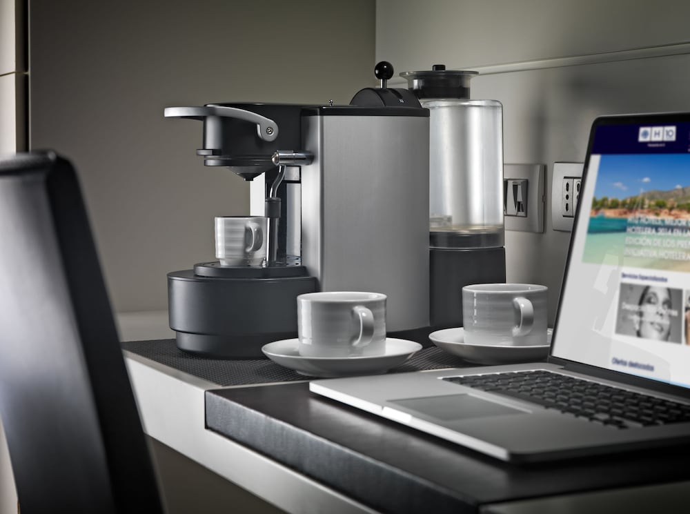 Фото H10 Roma Città