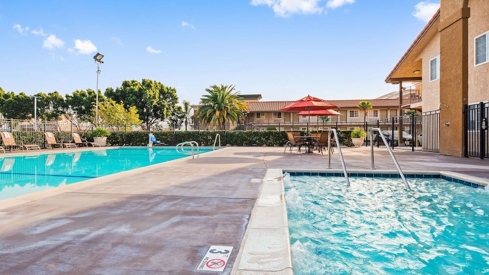 Фото Best Western Plus Ontario Airport & Convention Center