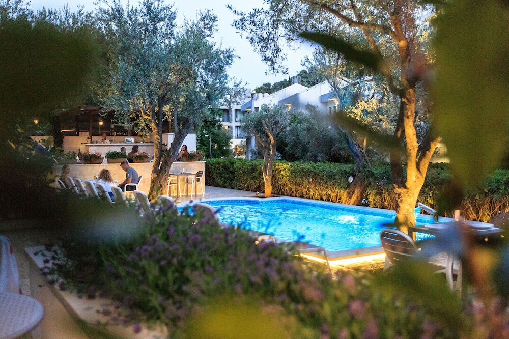 Фото Hotel Harmony by Aycon