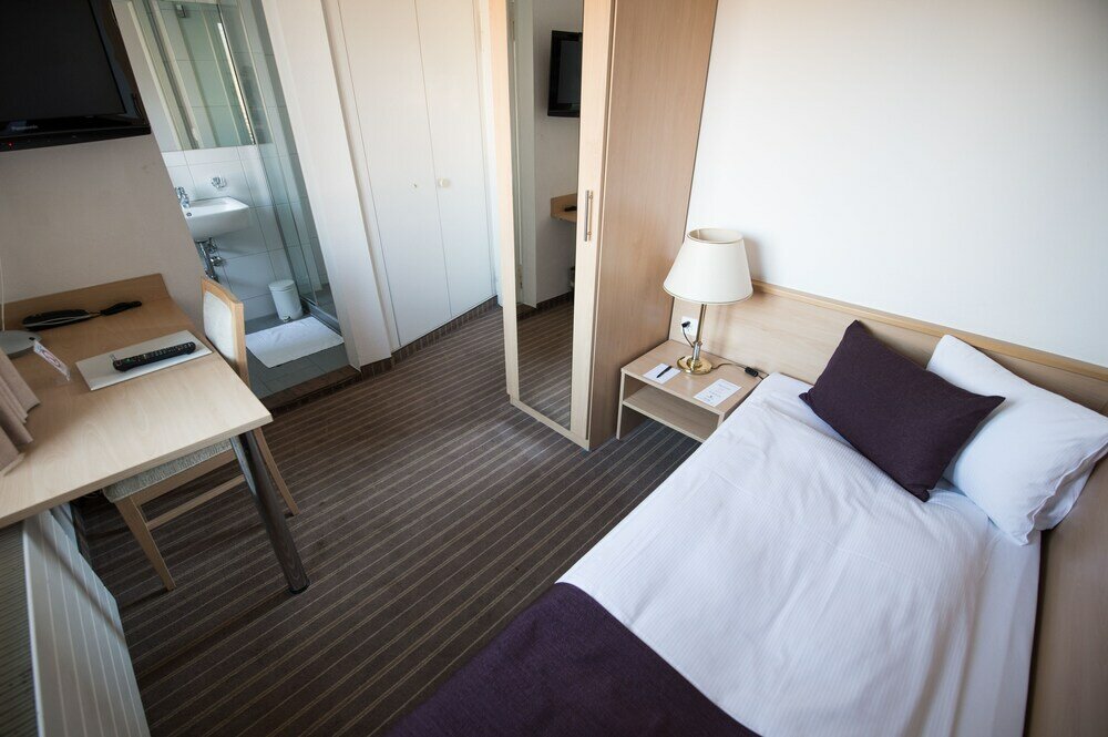 Фото Olympia Hotel Zurich