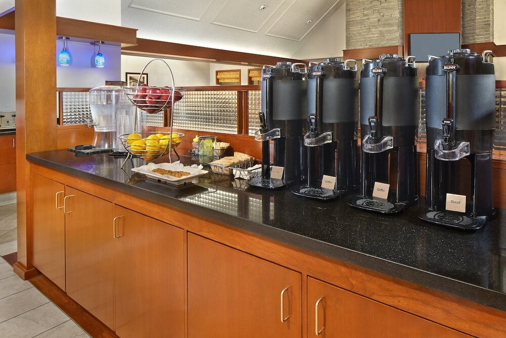 Фото New Haven Village Suites