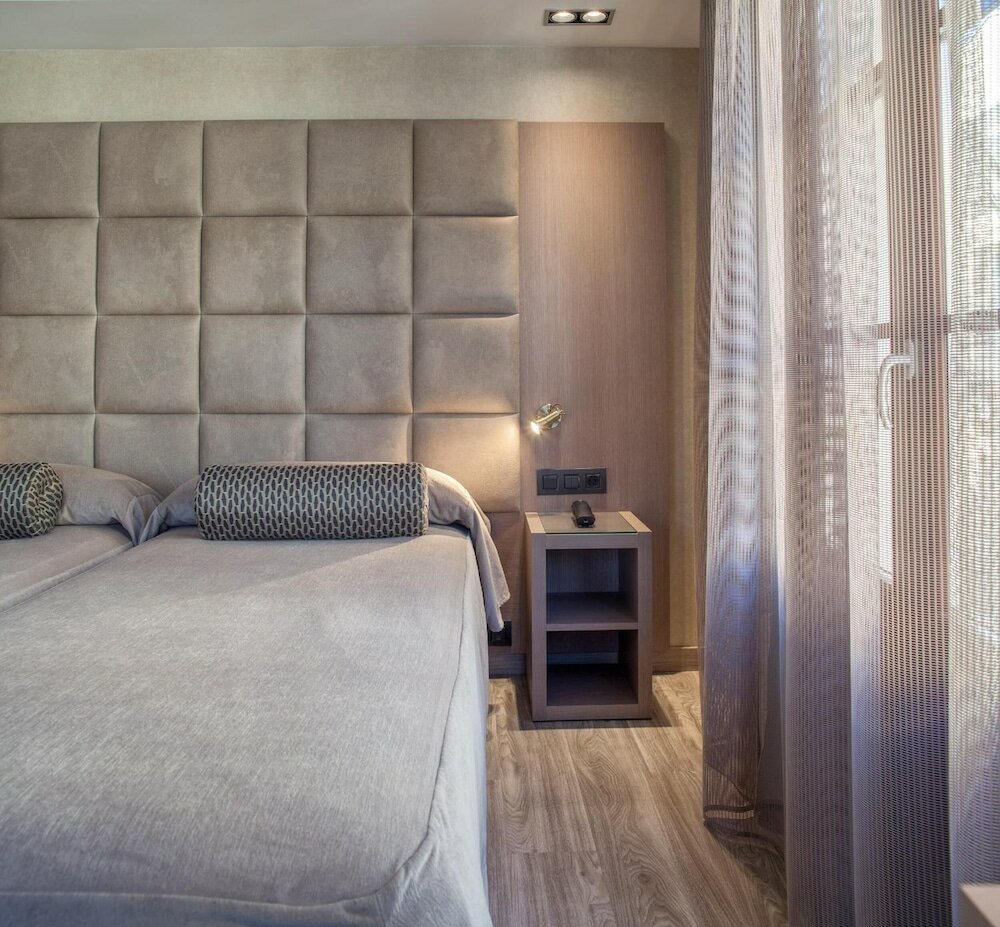 Фото Hotel Suizo