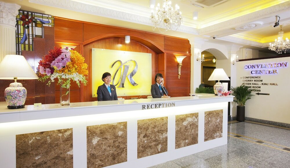 Фото Royal Hotel Saigon